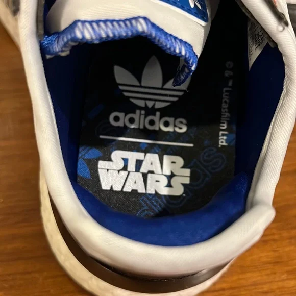 adidas gazelle silver green womens Crocs Star Wars R2D2 Classic Clog